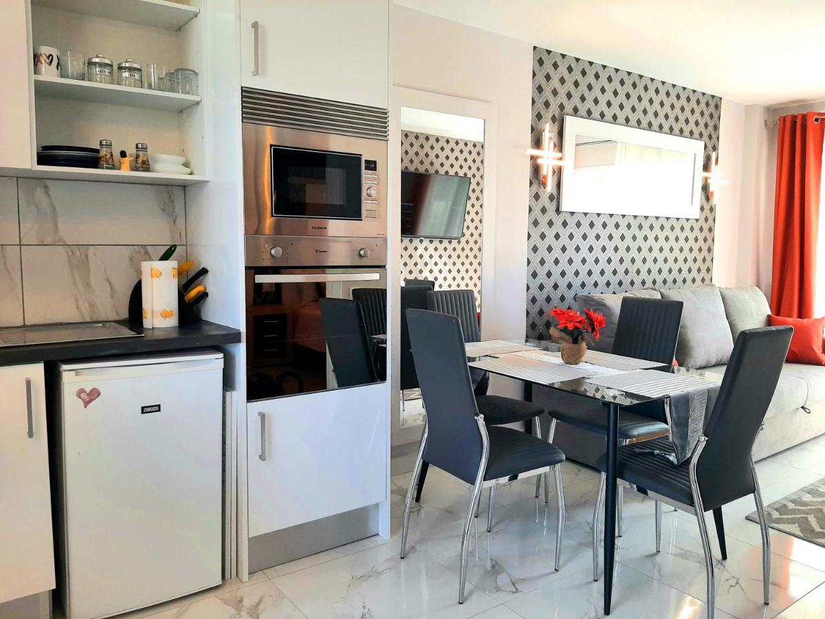 Centrally Located Apartment Close To The Ocean. Arona  Exteriér fotografie